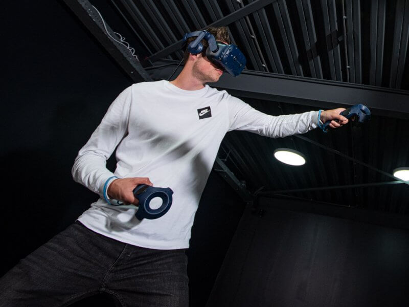 VR-Escape-Rooms-003